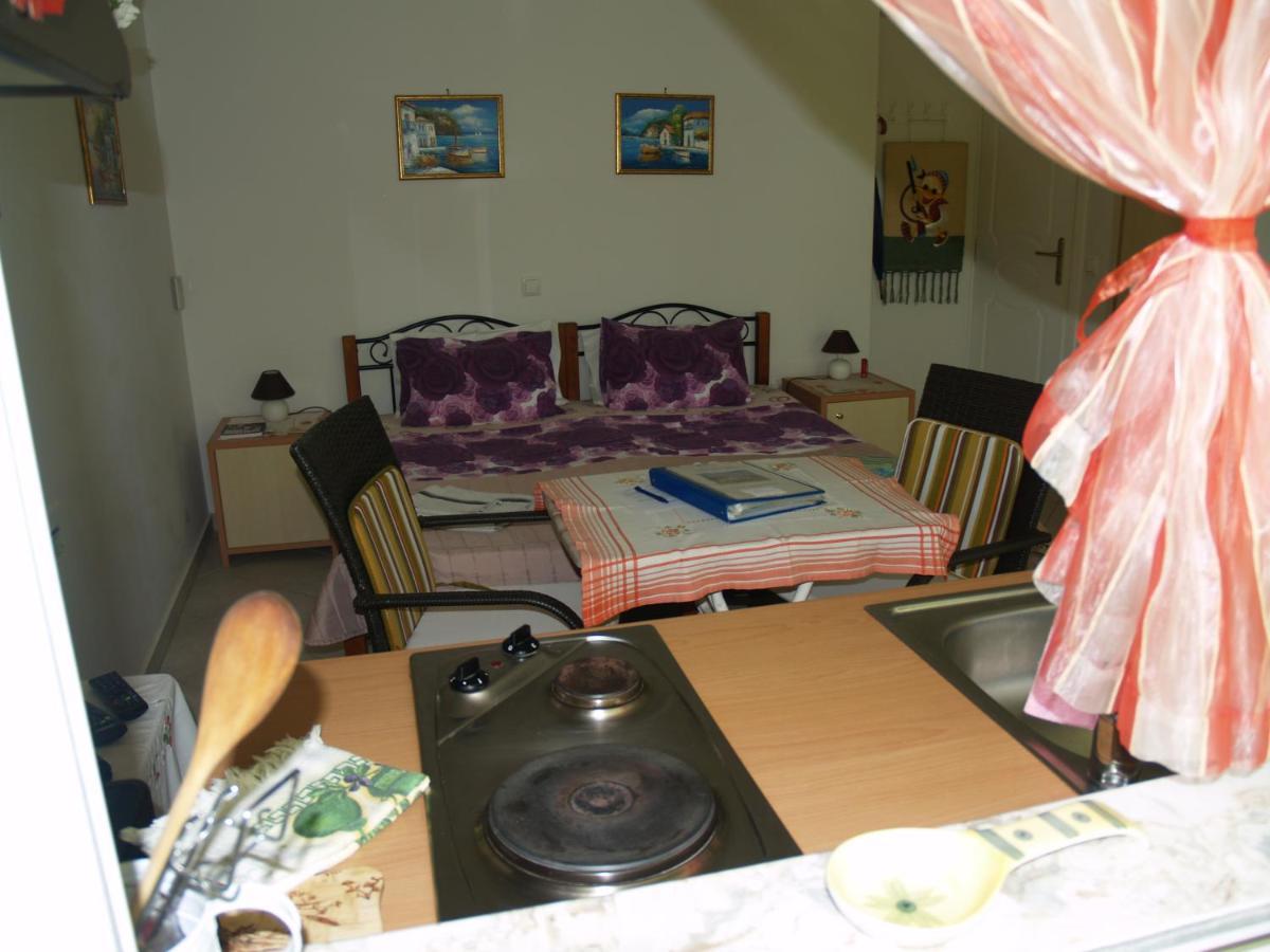 Villa Verde Apart-Hotel Néa Mákri Kültér fotó